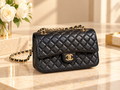 CHANEL Timeless Classique 11.12 – Cuir noir & Gold