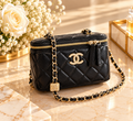 CHANEL Vanity