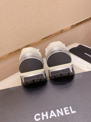 CHANEL CC Logo Sneakers – Blanc & Silver